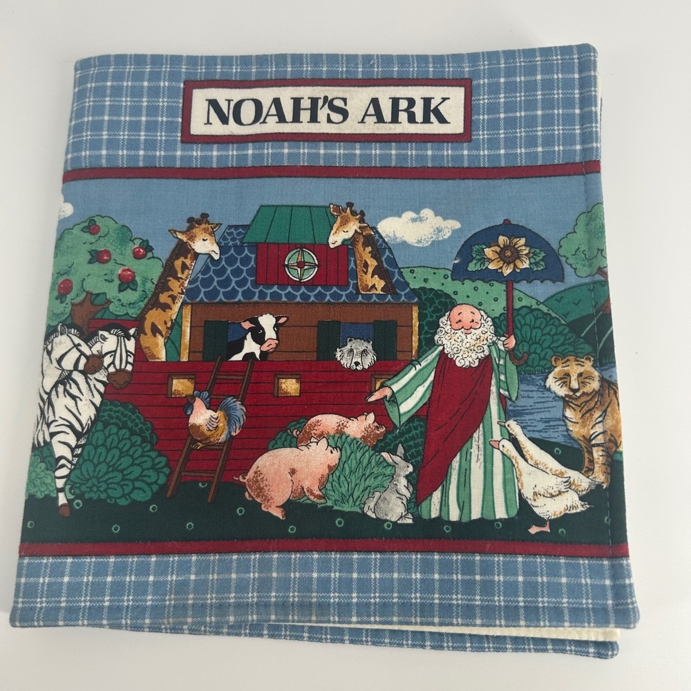 Vtg. Cranston Noah's Ark Handmade Soft Book Cotton Fabric Quilt Bible‎ Story